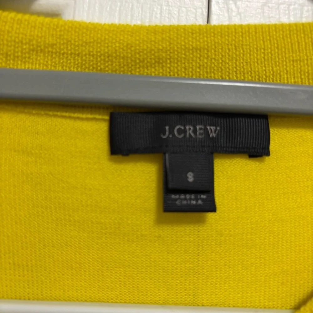 J. Crew merino wool Bright Yellow Crew Neck Sweater small flaw in wrist‎